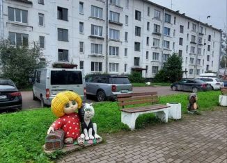 Продажа 3-ком. квартиры, 42.1 м2, Кингисепп, Октябрьская улица, 16