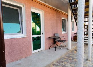 Аренда дома, 35.8 м2, Крым, улица Ивановой, 4