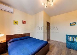 Продам 2-комнатную квартиру, 61.6 м2, Краснодарский край, Южная улица, 35/1