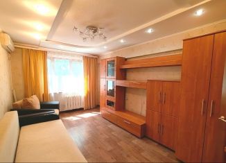 Продам 2-ком. квартиру, 52.5 м2, Ростов-на-Дону, улица Малиновского, 76