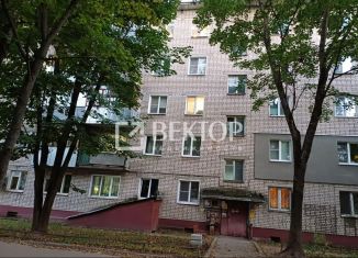 Продаю 2-ком. квартиру, 43.7 м2, Иваново, Поселковая улица, 6