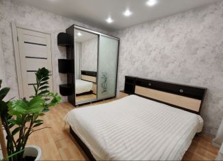 Продажа 2-ком. квартиры, 71 м2, Чебоксары, Пролетарская улица, 9