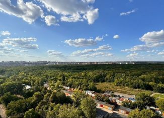 Продается 2-ком. квартира, 72 м2, Ростов-на-Дону, Вятская улица, 37А