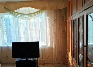 Продается 3-ком. квартира, 61 м2, Брянск, улица Брянского Фронта, 4