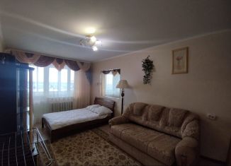 Сдам 2-ком. квартиру, 44.1 м2, Кингисепп, Железнодорожная улица, 10