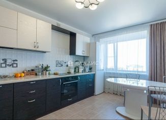 Продажа двухкомнатной квартиры, 72.1 м2, Вологодская область, Ленинградская улица, 144