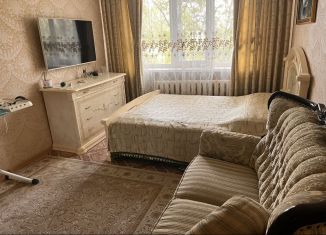 Продам 2-комнатную квартиру, 55 м2, Тамбов, Красносельская улица, 3