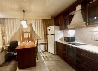 Сдача в аренду 2-ком. квартиры, 57 м2, Ростов-на-Дону, бульвар Комарова, 12/1