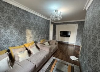Продается 4-комнатная квартира, 94 м2, Махачкала, проспект Имама Шамиля, 87Б