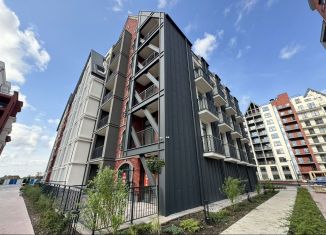 Продам многокомнатную квартиру, 50 м2, Калининград