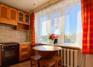 Продам 2-комнатную квартиру, 53.2 м2, Выборг, улица Кировские Дачи, 6