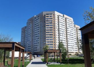 Продажа 2-ком. квартиры, 65.2 м2, дачный посёлок Кокошкино, улица Ленина, 12