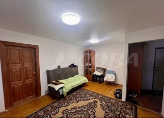 Продается двухкомнатная квартира, 45.8 м2, Тюмень, улица 30 лет Победы, 115