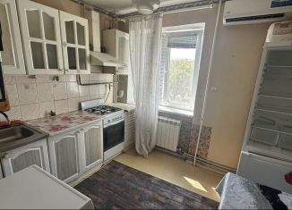 Продаю двухкомнатную квартиру, 41 м2, Крым, улица Кирова, 81