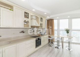 Продаю 3-ком. квартиру, 79.9 м2, Тюмень, улица Федюнинского, 64к1, ЖК Три Богатыря