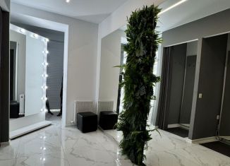 Продаю торговую площадь, 52 м2, Крым, улица Кирова, 10