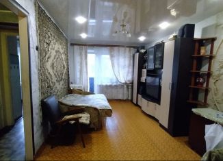 Двухкомнатная квартира на продажу, 46.8 м2, поселок городского типа Стройкерамика, Народная улица, 3