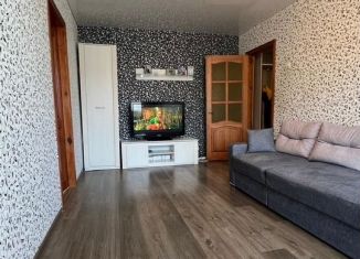 Продам четырехкомнатную квартиру, 61.7 м2, Смоленск, Станционная улица, 1