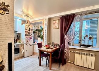 Продается однокомнатная квартира, 32.5 м2, Саратов, улица имени Челюскинцев, 40/46