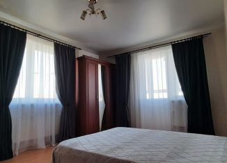 Сдам в аренду 2-ком. квартиру, 70 м2, Краснодар, улица имени 40-летия Победы, 135, ЖК Легенда