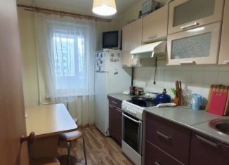 Продам 3-комнатную квартиру, 60.3 м2, Республика Башкортостан, улица Первых Строителей, 5