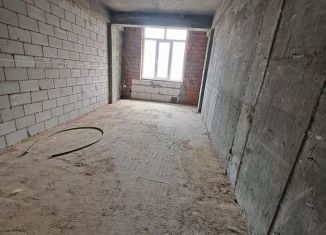 Продается 2-комнатная квартира, 93 м2, Махачкала, улица Ахульго, 87