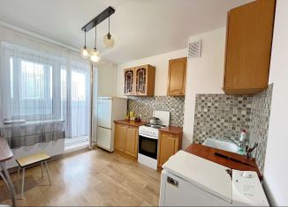 Сдаю в аренду однокомнатную квартиру, 40 м2, Республика Башкортостан, улица Мечтателей, 15