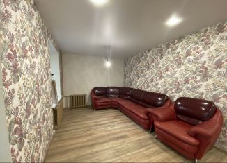 Сдаю в аренду 2-ком. квартиру, 44 м2, Владимир, улица Верхняя Дуброва, 16