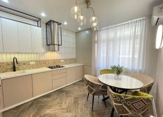 Продам однокомнатную квартиру, 40 м2, Ростов-на-Дону, проспект Солженицына, 20/107