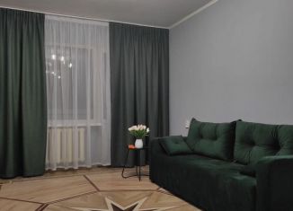 Сдается в аренду трехкомнатная квартира, 70 м2, Краснодар, Ставропольская улица, 89, микрорайон Черемушки