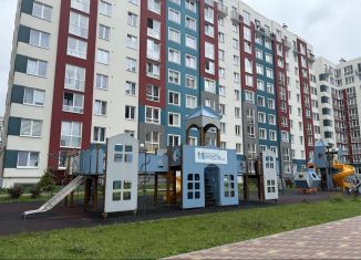 Продам 1-ком. квартиру, 31.7 м2, Калининград