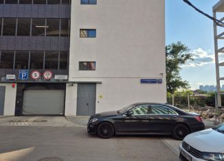 Сдается в аренду машиноместо, 13 м2, Москва, жилой комплекс Волжский Парк, 10