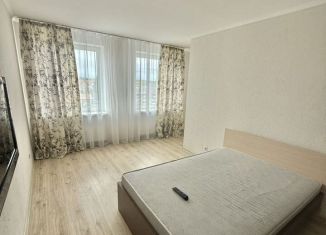 Сдаю двухкомнатную квартиру, 50 м2, Калининград, Красносельская улица, 71А