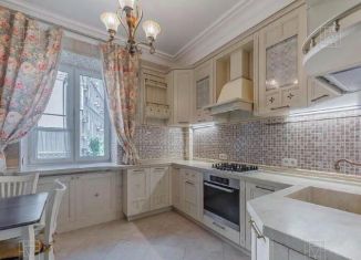 Сдаю в аренду 3-комнатную квартиру, 65 м2, Москва, ЦАО, Орликов переулок, 6