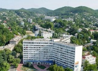 Сдам в аренду 3-комнатную квартиру, 55.6 м2, Туапсе, улица Карла Маркса, 1