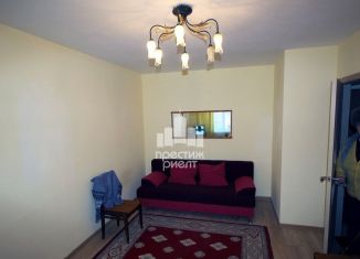 Аренда 1-ком. квартиры, 34 м2, Калуга, улица Георгия Амелина, 25