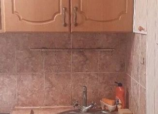 Сдача в аренду 2-комнатной квартиры, 43.3 м2, Старый Оскол, микрорайон Приборостроитель, 24