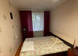 Сдаю двухкомнатную квартиру, 45 м2, Феодосия, улица Вересаева, 1