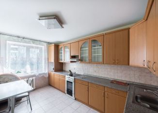 Сдаю 2-комнатную квартиру, 64 м2, Тюмень, улица Николая Фёдорова, 6