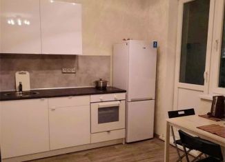 Сдается в аренду 1-комнатная квартира, 40 м2, Люберцы, Весенняя улица, 14