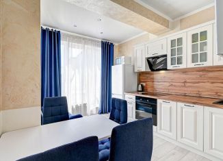 Сдаю однокомнатную квартиру, 35 м2, Сочи, Волжская улица, 38