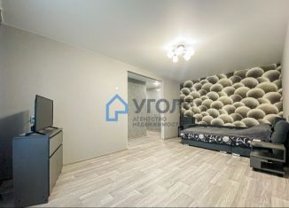 Сдаю в аренду 2-ком. квартиру, 42 м2, Самарская область, Воронежская улица, 184