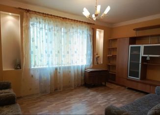 Сдам 1-ком. квартиру, 44.7 м2, Кириши, улица Строителей, 38