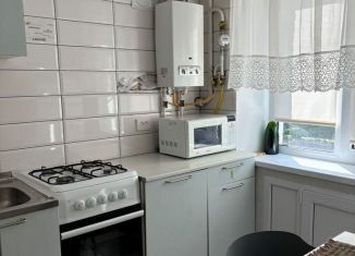 Сдаю 1-комнатную квартиру, 32 м2, Новгородская область, Никольская улица, 27