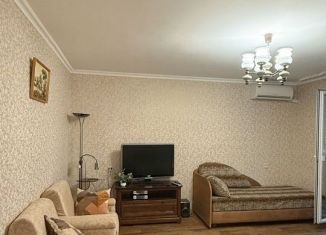 Аренда однокомнатной квартиры, 36 м2, Севастополь, проспект Октябрьской Революции