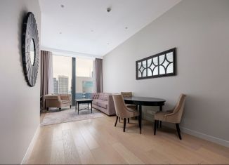 Сдаю однокомнатную квартиру, 72 м2, Москва, 1-й Красногвардейский проезд, 22с1