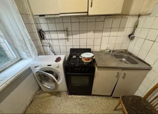 Аренда двухкомнатной квартиры, 45 м2, Москва, Цветочный проезд, 11с1, метро Тушинская