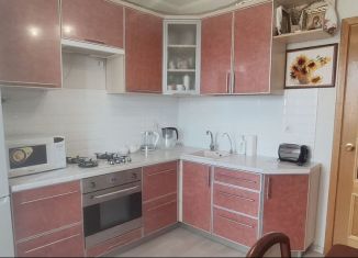 Продажа трехкомнатной квартиры, 64.4 м2, Липецк, проспект имени 60-летия СССР, 47