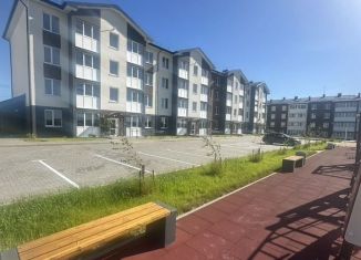 Продается 3-ком. квартира, 58.8 м2, посёлок Голубево, Изумрудная улица, 3