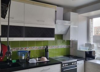 Продаю 2-ком. квартиру, 63 м2, Норильск, улица Бегичева, 22